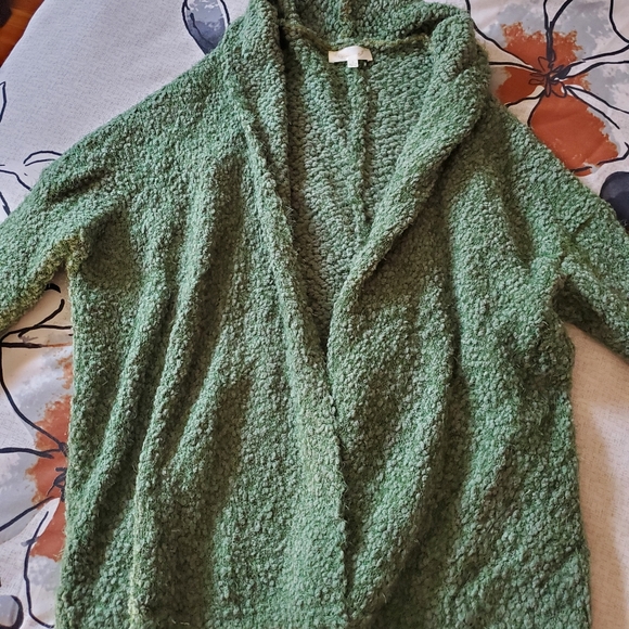 LAST 1! Gorgeous green popcorn cardigan - Picture 7 of 7